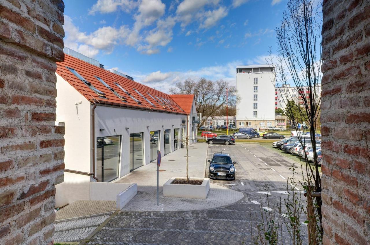 Penzion Elements Trnava Eksteriør billede